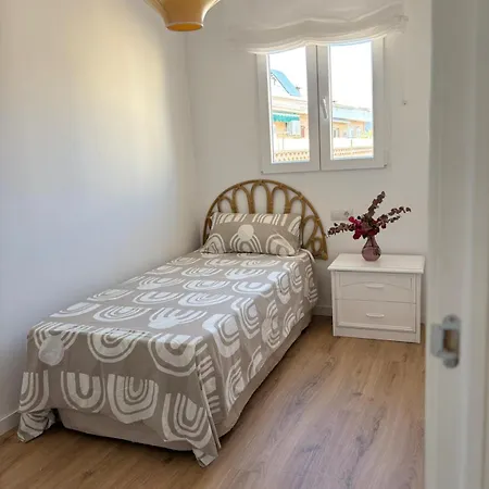 Feriehus E N C A N T I S O L - Encanto Y Sol A Un Paso Del Mar Con Piscina Benicàssim