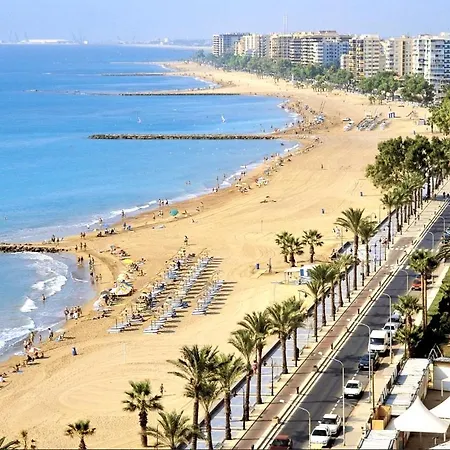 Feriehus E N C A N T I S O L - Encanto Y Sol A Un Paso Del Mar Con Piscina
